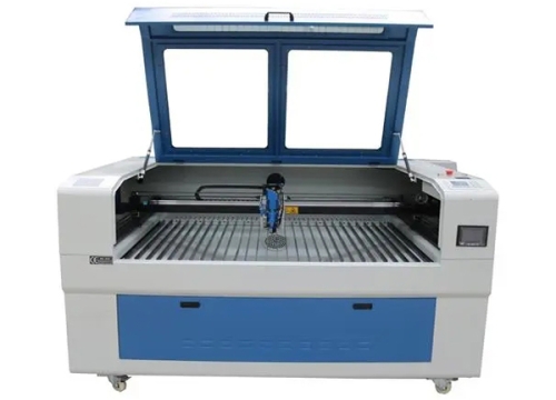 激光切割設(shè)備