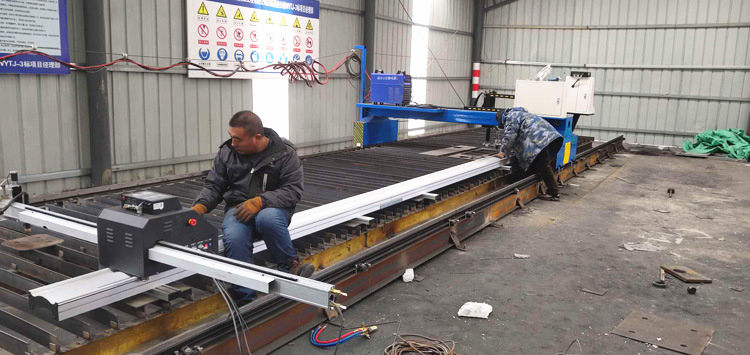 全自動便攜式數(shù)控切割機(jī)兩用圖片介紹007