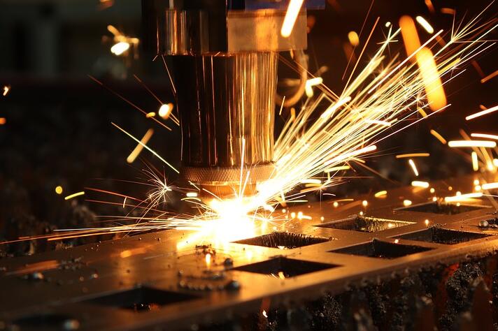 數(shù)控切割機(jī)和沖床哪一個(gè)更好[分析對(duì)比]