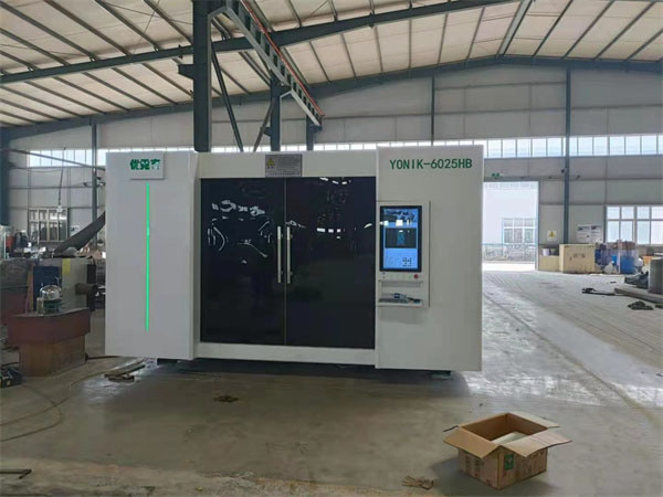 新型光纖激光切割機(jī)有哪些特點和優(yōu)勢?